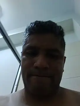 Snapshot of danigarci2307 chatting on November 2025 05:23:01 PM danigarci2307 online show from November 2025 05:23:01 PM