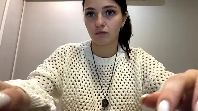 TianaWidell online show from September 2025 02:44:02 PM