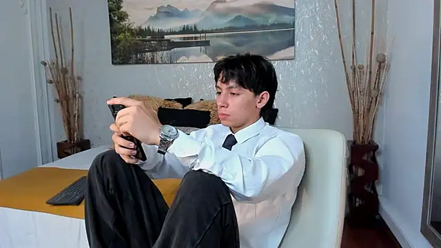 Tyler durten online show from October 2025 03:14:01 AM