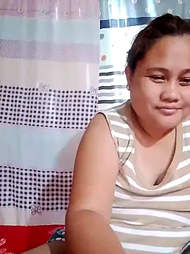 Snapshot of Weng_31 chatting on October 2025 02:43:02 AM Weng 31 online show from October 2025 02:43:02 AM