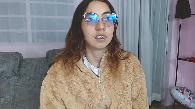 AnnieSparkle online show from June 2026 11:58:01 PM