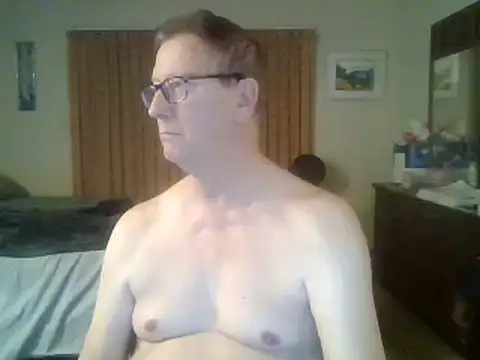 Snapshot of camminmichaellll chatting on December 2024 02:06:02 AM camminmichaellll online show from December 2024 02:06:02 AM
