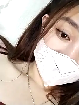 SayangLy online show from October 2025 06:19:01 PM