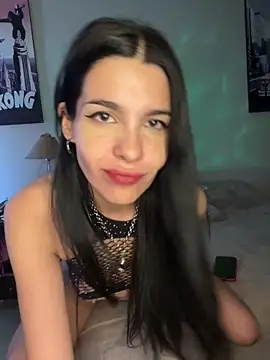 IaraStone online show from October 2025 10:27:01 AM