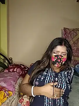 Snapshot of Love143A chatting on December 2025 12:32:01 PM Love143A online show from December 2025 12:32:01 PM