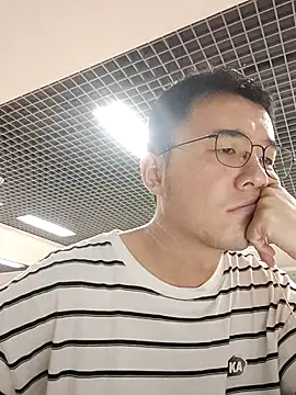 Snapshot of nnnnnan9527 chatting on September 2025 02:22:01 AM nnnnnan9527 online show from September 2025 02:22:01 AM