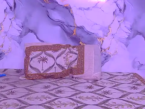 Its-ishikaa online show from December 2025 05:23:01 AM