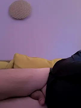 Snapshot of sam44x13 chatting on November 2025 06:51:01 PM sam44x13 online show from November 2025 06:51:01 PM