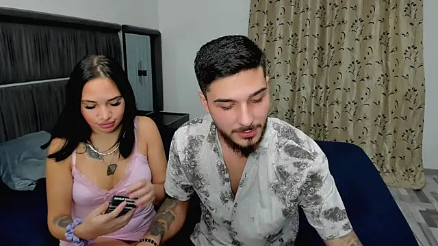 Snapshot of LeoHeat chatting on November 2025 09:48:01 PM LeoHeat online show from November 2025 09:48:01 PM