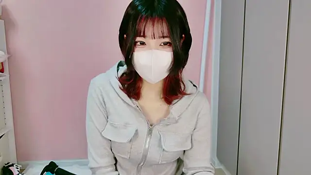 shiori n online show from February 2026 11:03:01 AM