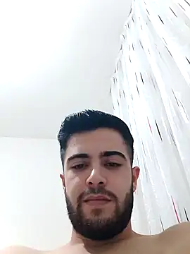 Ozi1910 online show from September 2025 11:05:01 PM