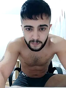 Ozi1910 online show from September 2025 06:02:01 PM