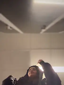 Snapshot of Risky_Workouts chatting on October 2025 07:13:01 PM Risky Workouts online show from October 2025 07:13:01 PM