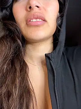 Snapshot of Risky_Workouts chatting on December 2025 11:53:01 PM Risky Workouts online show from December 2025 11:53:01 PM