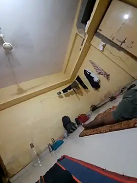 choot paglu online show from October 2025 04:30:02 PM