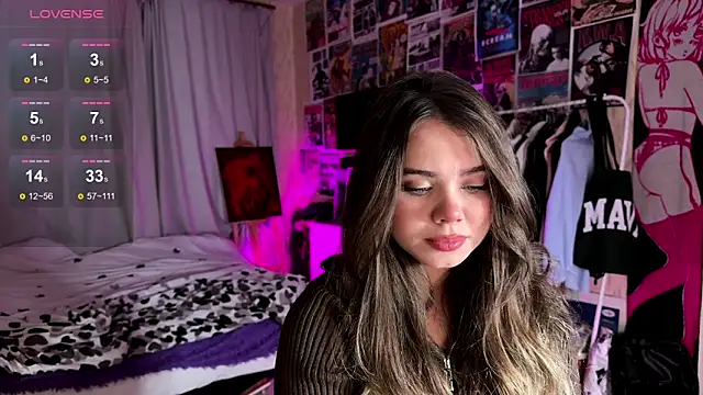 PinkiRay online show from September 2025 04:29:01 PM