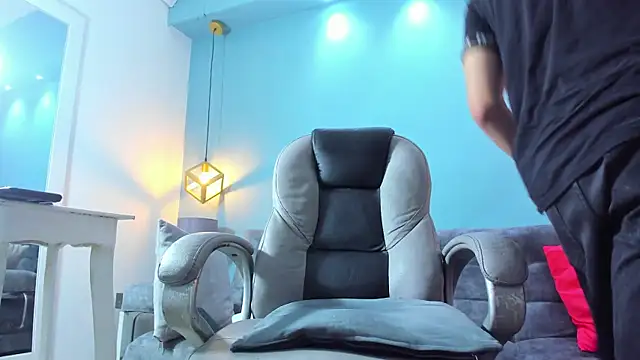 Eross Santy online show from September 2025 01:00:01 PM