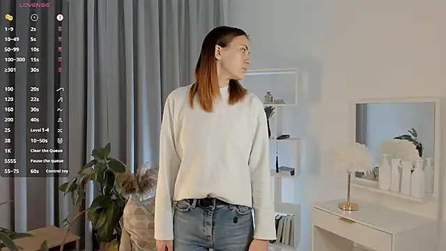 Snapshot of SirenaOstrem chatting on September 2025 01:06:02 AM SirenaOstrem online show from September 2025 01:06:02 AM