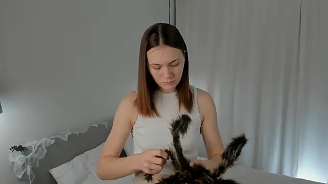 Snapshot of SirenaOstrem chatting on November 2025 01:08:01 AM SirenaOstrem online show from November 2025 01:08:01 AM