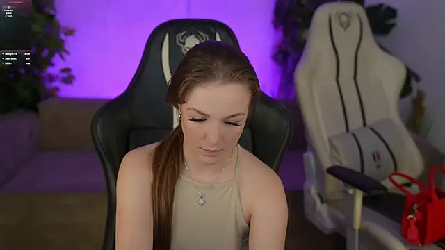 Ella 054 online show from November 2025 07:24:01 PM