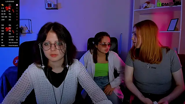 Snapshot of samanta_hotty chatting on October 2025 07:14:01 PM samanta hotty online show from October 2025 07:14:01 PM