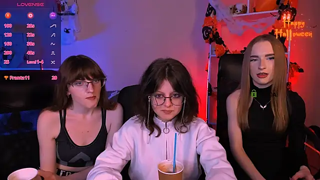 Snapshot of samanta_hotty chatting on November 2025 08:00:01 PM samanta hotty online show from November 2025 08:00:01 PM