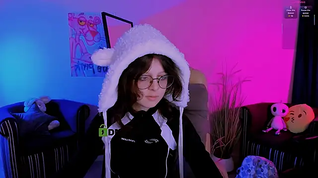 Snapshot of samanta_hotty chatting on November 2025 08:07:01 PM samanta hotty online show from November 2025 08:07:01 PM