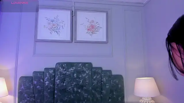 lux bitchx online show from April 2026 03:09:02 AM