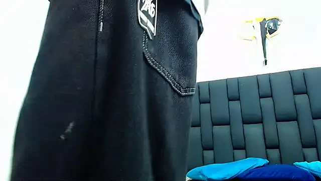 Snapshot of daniel_evans69 chatting on September 2025 12:43:02 PM daniel evans69 online show from September 2025 12:43:02 PM