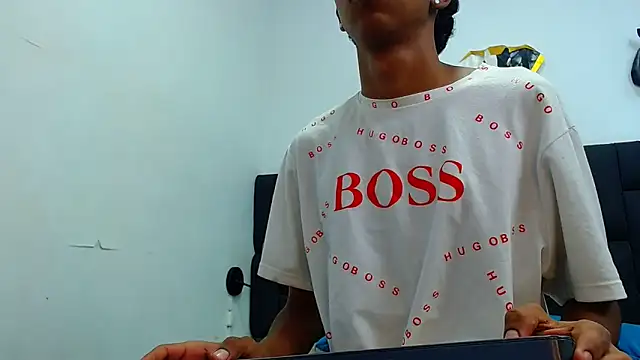 Snapshot of daniel_evans69 chatting on October 2025 12:23:01 PM daniel evans69 online show from October 2025 12:23:01 PM