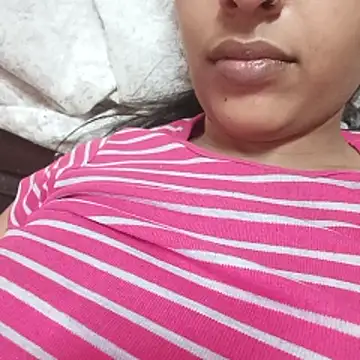 Snapshot of DesiSimran09 chatting on November 2025 07:15:02 PM DesiSimran09 online show from November 2025 07:15:02 PM