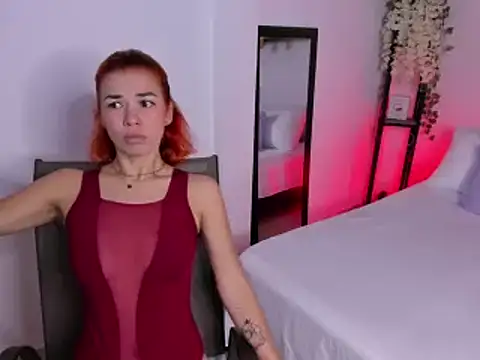 selene boyer online show from October 2025 04:19:01 PM