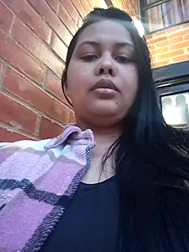 Alessandraa- online show from June 2026 11:18:01 PM