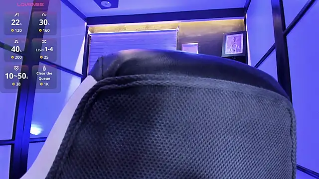 Snapshot of ScarletMoon1_ chatting on October 2025 09:36:01 PM ScarletMoon1 online show from October 2025 09:36:01 PM