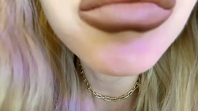 Politeeliza online show from May 2026 08:27:01 PM