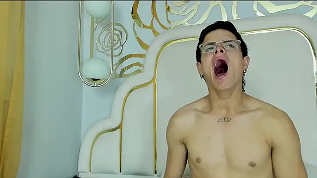 midnightlust vc online show from December 2025 11:21:01 PM