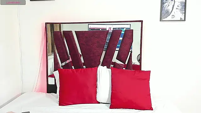 ReginaRosetti online show from October 2025 07:37:01 PM