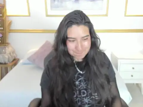 Snapshot of alice_coopperx chatting on October 2025 12:17:02 PM alice coopperx online show from October 2025 12:17:02 PM