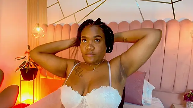 Snapshot of Chloee_Miller1 chatting on September 2025 12:26:01 PM Chloee Miller1 online show from September 2025 12:26:01 PM