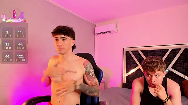 Snapshot of Handsomeboyss19 chatting on February 2026 02:51:01 AM Handsomeboyss19 online show from February 2026 02:51:01 AM