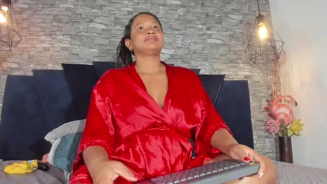 Emily Brown18 online show from December 2025 04:25:02 PM