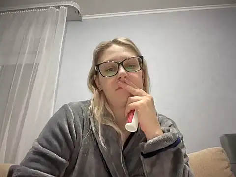 Snapshot of NikexPretty chatting on November 2025 07:57:01 PM NikexPretty online show from November 2025 07:57:01 PM