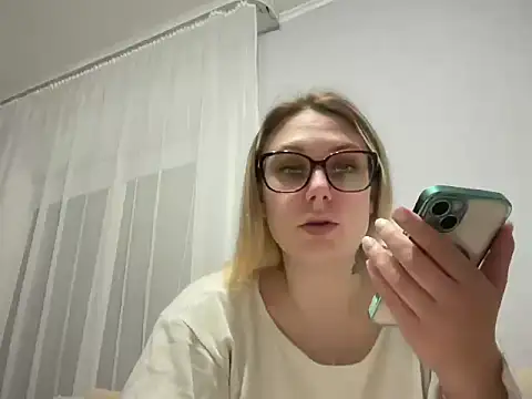 NikexPretty online show from April 2026 06:28:01 PM