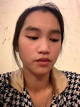 -Lie-06 online show from October 2025 02:01:01 PM