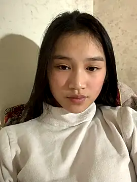 -Lie-06 online show from November 2025 02:04:01 PM