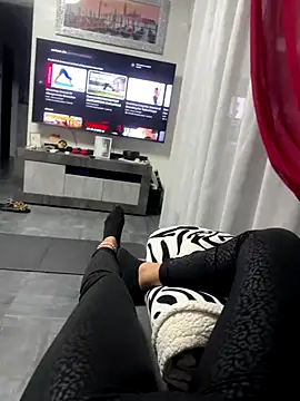 BabyLeopard online show from October 2025 06:29:02 PM