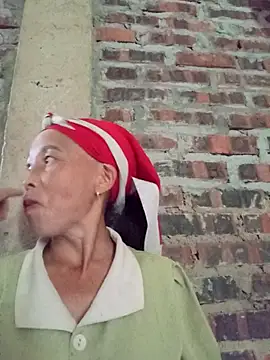 Snapshot of me-cute chatting on September 2025 10:26:01 AM me-cute online show from September 2025 10:26:01 AM