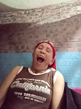 Snapshot of me-cute chatting on October 2025 10:47:02 PM me-cute online show from October 2025 10:47:02 PM