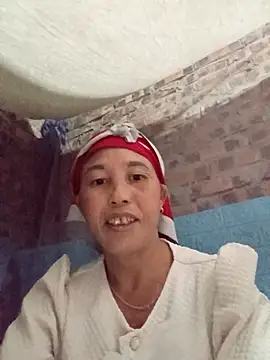 Snapshot of me-cute chatting on October 2025 10:56:01 PM me-cute online show from October 2025 10:56:01 PM