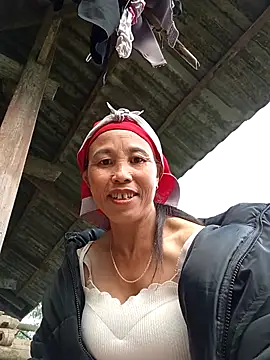 Snapshot of me-cute chatting on October 2025 11:49:01 PM me-cute online show from October 2025 11:49:01 PM